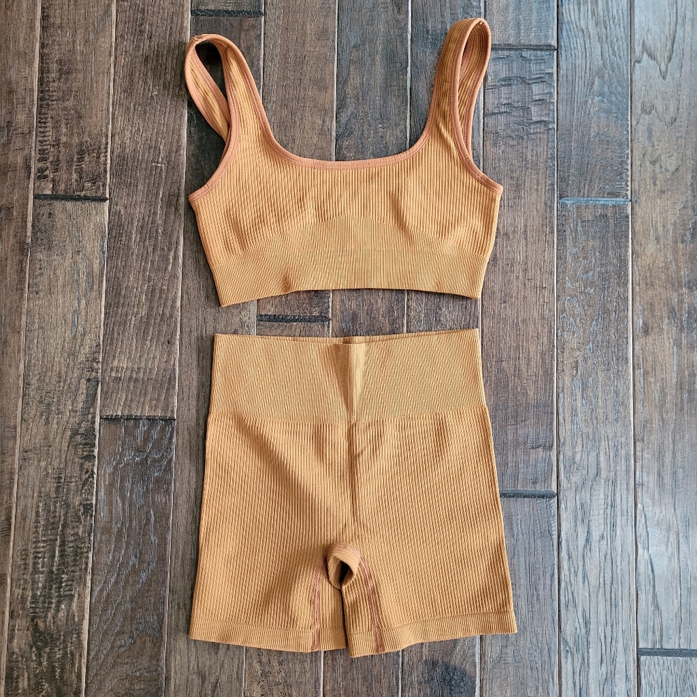 Amazon Activewear Set - Size S